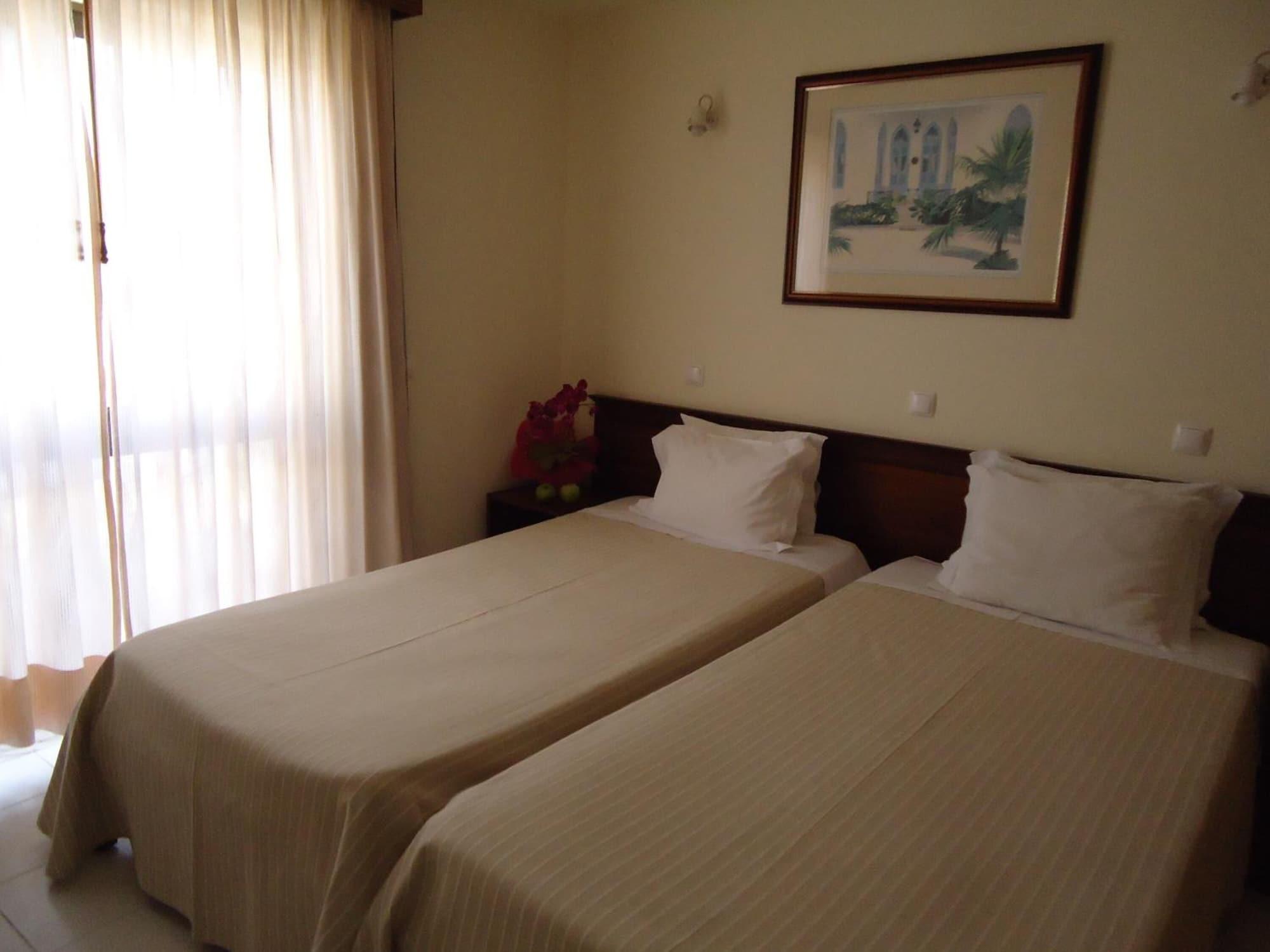 Boutique Hotel Marina S. Roque Lagos Eksteriør bilde
